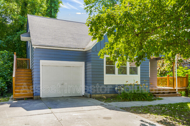 4141 Eaton St in Kansas City, KS - Foto de edificio - Building Photo