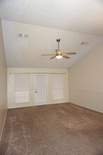 3732 Sterling Point Rd in Gulf Breeze, FL - Building Photo - Building Photo