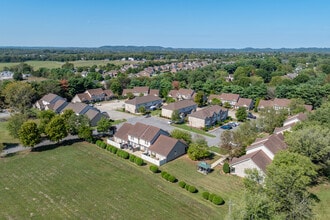 1182 Long Hollow Pike in Gallatin, TN - Building Photo - Building Photo