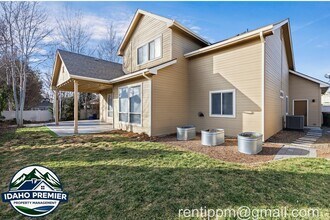 3103 E Tybalt Ct in Meridian, ID - Building Photo - Building Photo