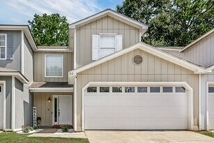 160 Commons Dr in Enterprise, AL - Building Photo