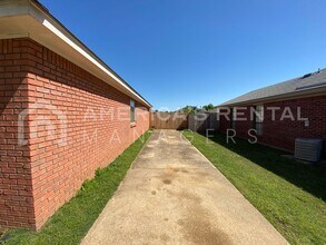 5735 Sweet Meadow Dr in Montgomery, AL - Building Photo - Building Photo