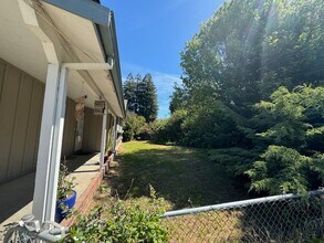 5560 McFarlane Rd in Sebastopol, CA - Building Photo - Building Photo