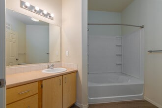 Eaglewood in Woodland, CA - Building Photo - Interior Photo