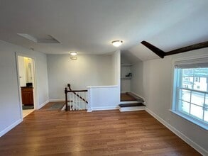 8-10-10 Essex St in Andover, MA - Foto de edificio - Building Photo