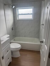 2267 NW 52nd Ct, Unit 2267 in Tamarac, FL - Foto de edificio - Building Photo