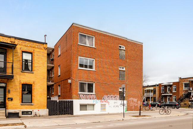 6200 De Bordeaux Rue in Montréal, QC - Building Photo - Building Photo