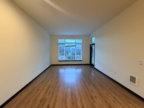 580 8th Ave NE in Issaquah, WA - Foto de edificio - Building Photo