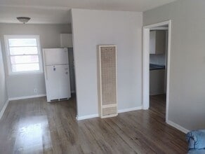 2945-2949 S Hydraulic Ave in Wichita, KS - Building Photo - Building Photo