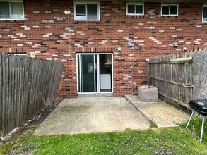 659-669 Shoreline Dr in Vermilion, OH - Building Photo - Building Photo