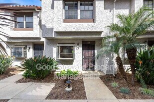 363 Molokai Dr in Placentia, CA - Building Photo