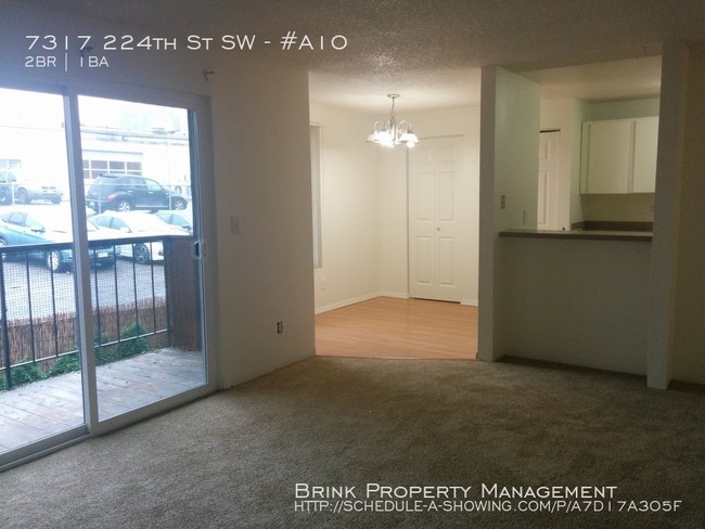 7317 224th St SW-Unit -#A10 in Edmonds, WA - Building Photo - Building Photo