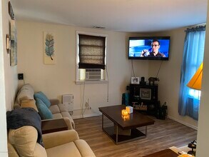 1072 Ocean Ave-Unit -#5 in Sea Bright, NJ - Building Photo - Building Photo