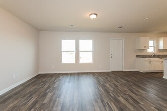 14191 Green Wing Cir in Willis, TX - Foto de edificio - Building Photo