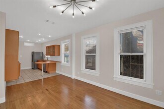809 E Riverside Dr in Austin, TX - Building Photo - Building Photo