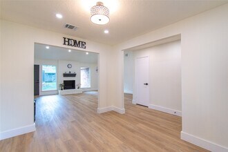 822 Red Rock Canyon Dr in Katy, TX - Building Photo - Building Photo