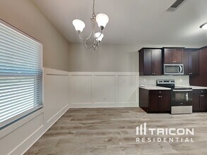 2317 Silver Maple Cir in Ellenwood, GA - Building Photo - Building Photo
