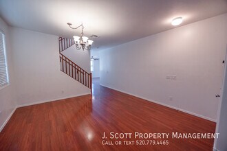3425 E Bartlett Dr in Gilbert, AZ - Building Photo - Building Photo
