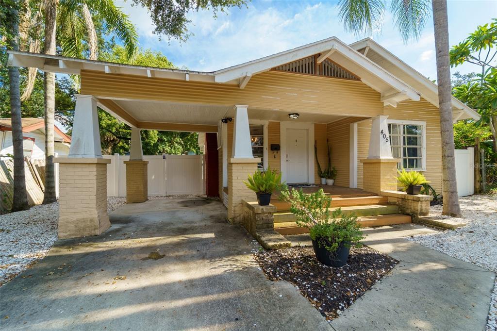 405 E Adalee St in Tampa, FL - Foto de edificio