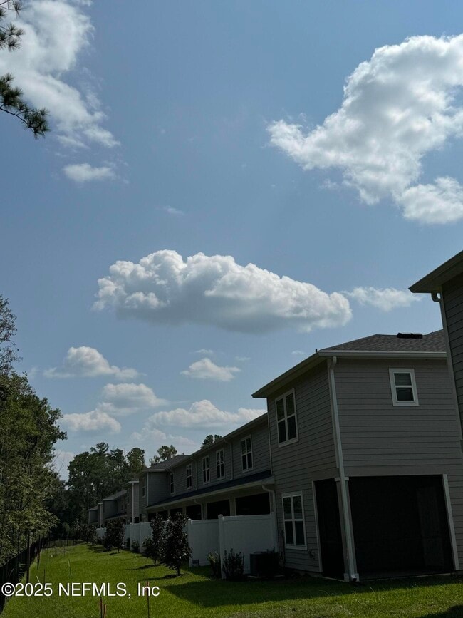 4302 Leeward Breeze Lp in Middleburg, FL - Building Photo - Building Photo