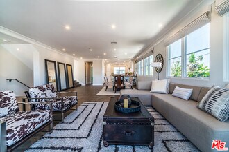 810 S Catalina Ave in Redondo Beach, CA - Building Photo - Building Photo