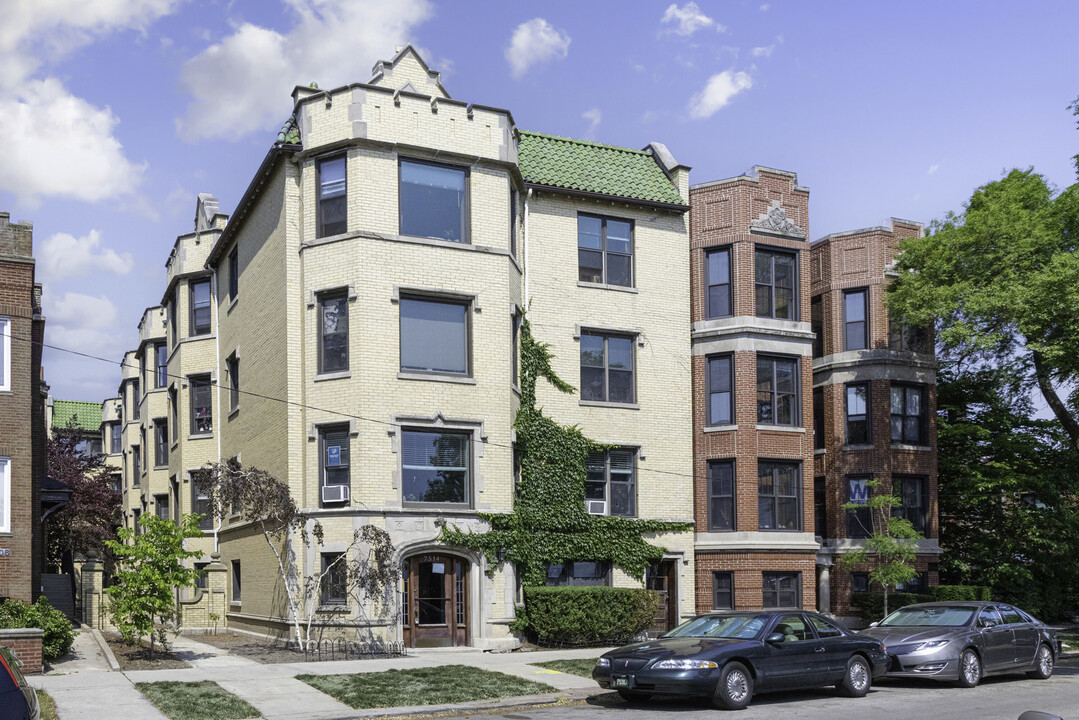 7512 N Eastlake Terrace in Chicago, IL - Building Photo