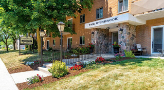 Wynbrook & Mayfair Apartments