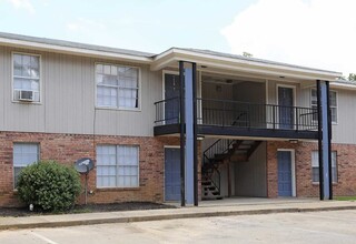 Camellia Apartments in West Monroe, LA - Building Photo - Building Photo