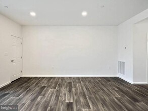 7884 Briarwood Dr in Harrisburg, PA - Building Photo - Building Photo