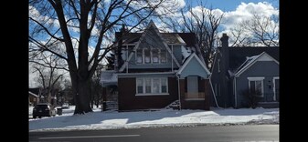 11790 Outer Dr E in Detroit, MI - Building Photo