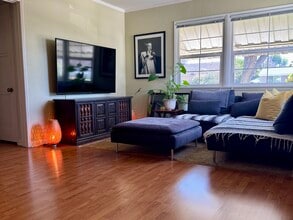 7451 Wish Ave in Van Nuys, CA - Building Photo - Building Photo