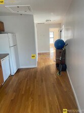 22 High St, Unit 9 in Medford, MA - Building Photo - Building Photo