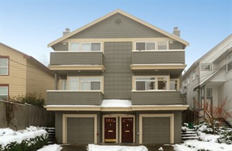 315 Coryell Ct E in Seattle, WA - Building Photo