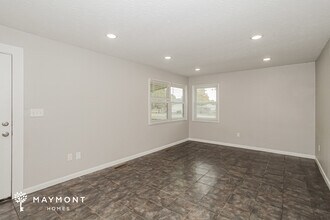 2415 Lynnfork Ave in Cincinnati, OH - Building Photo - Building Photo