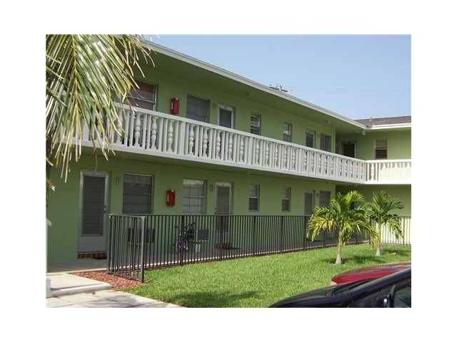 702 N L St in Lake Worth, FL - Building Photo - Building Photo