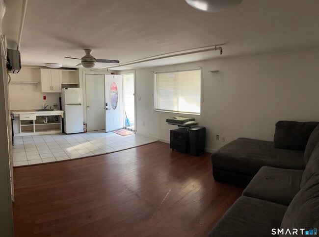 123 Old Norwich Rd in Waterford, CT - Building Photo - Building Photo