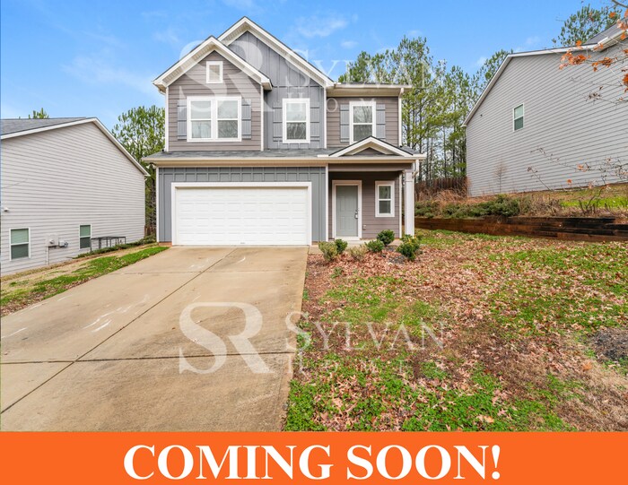 6035 Raventree Ct in College Park, GA - Building Photo