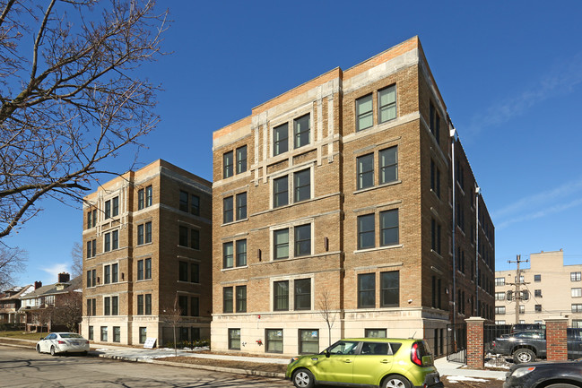 Casamira Apartments in Detroit, MI - Building Photo - Building Photo