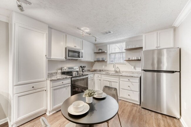 136 River Walk in Douglasville, GA - Building Photo - Building Photo