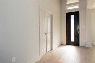 3743 Milwaukee Ave in Midlothian, TX - Building Photo - Building Photo