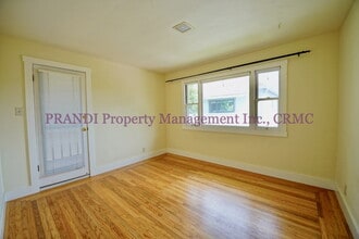 839 Reichert Ave in Novato, CA - Building Photo - Building Photo