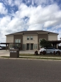 Sugar Creek Estates in Pharr, TX - Building Photo