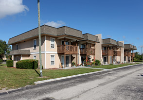 Royal Bay Apartments