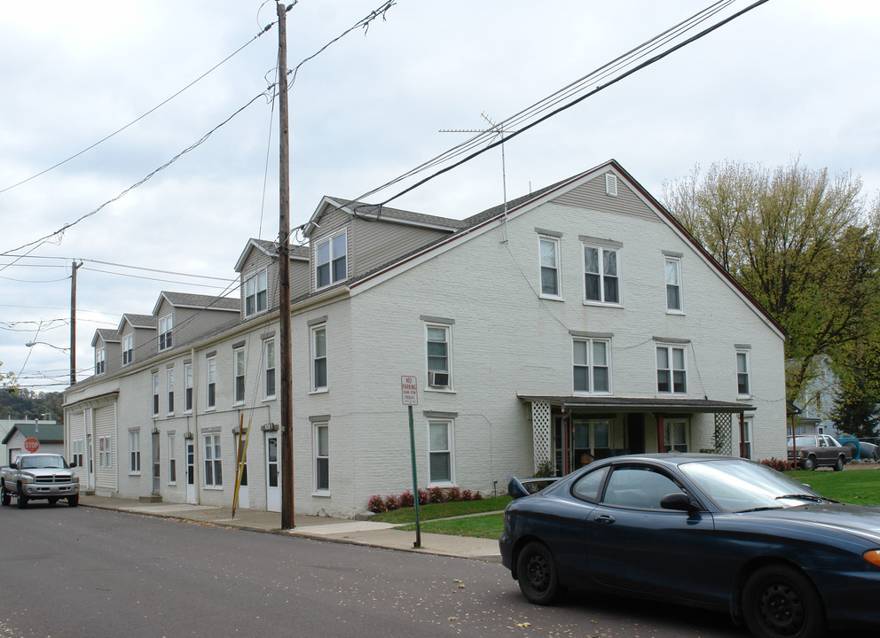 3-9 W 6th St in Bloomsburg, PA - Building Photo