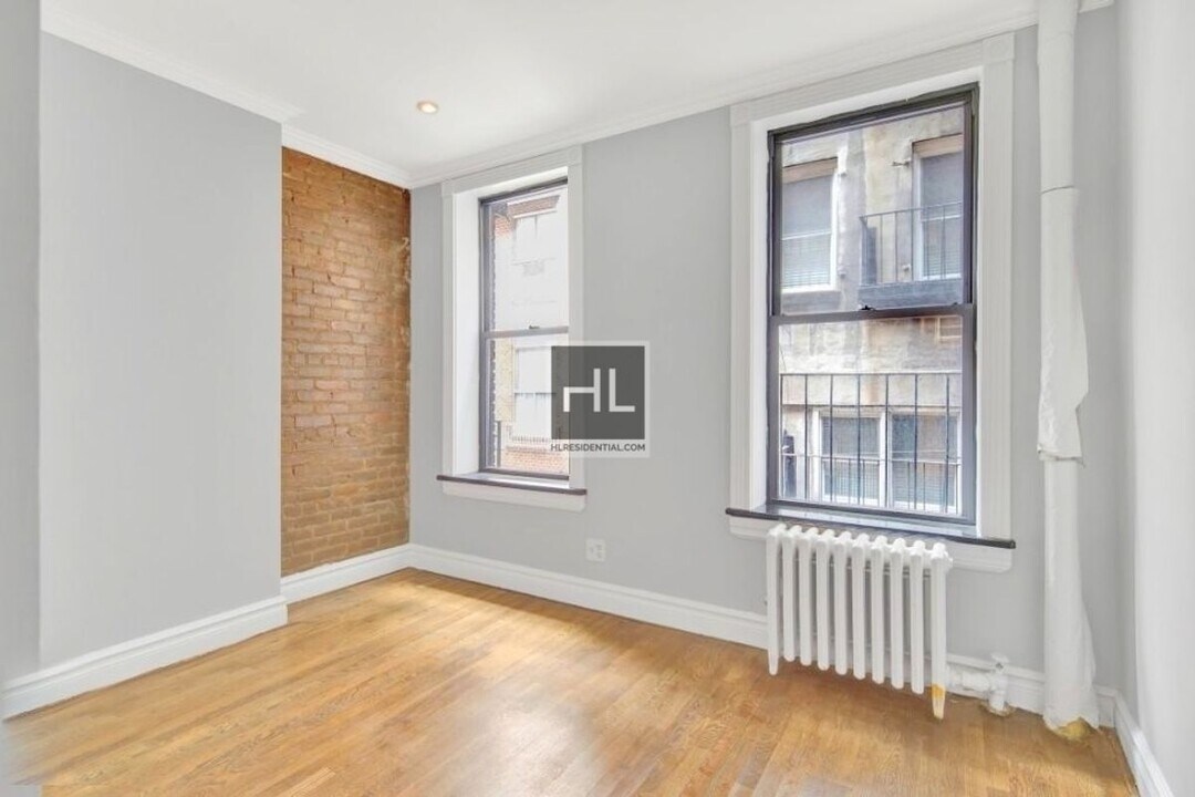 East 23rd Street in New York, NY - Building Photo