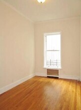 1 E 93rd St in New York, NY - Building Photo - Building Photo