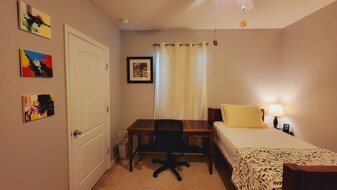 384 Aberdeen Dr in Davenport, FL - Building Photo