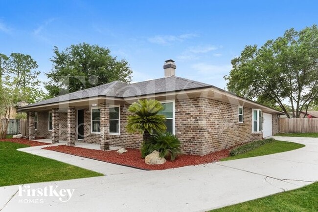 800 Driftwood Pl in Orange Park, FL - Foto de edificio - Building Photo