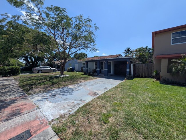 property at 1629 NW 5th Ave