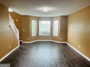 4180 W Stubbs Rd in College Park, GA - Building Photo - Building Photo